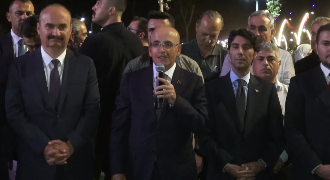 Bakan Şimşek Batman yatırımlarını hizmet fırtınası olarak tanımladı