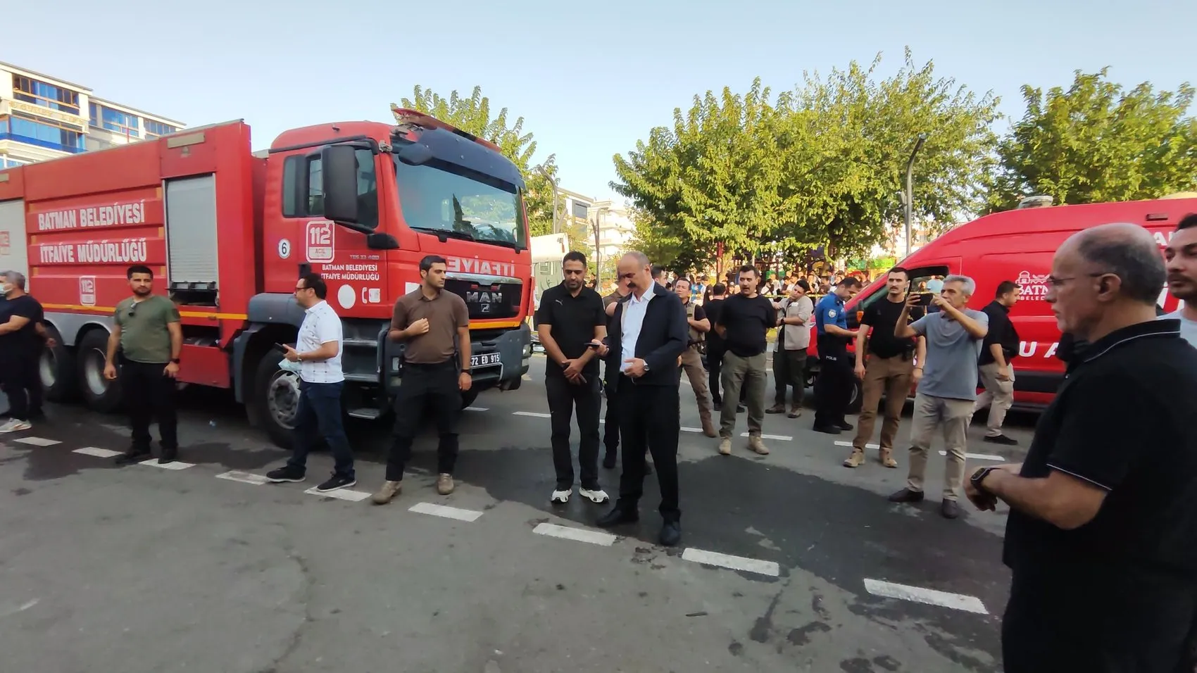 Batman'da spor salonunu alevler sardı, 10 kişi hastaneye kaldırıldı