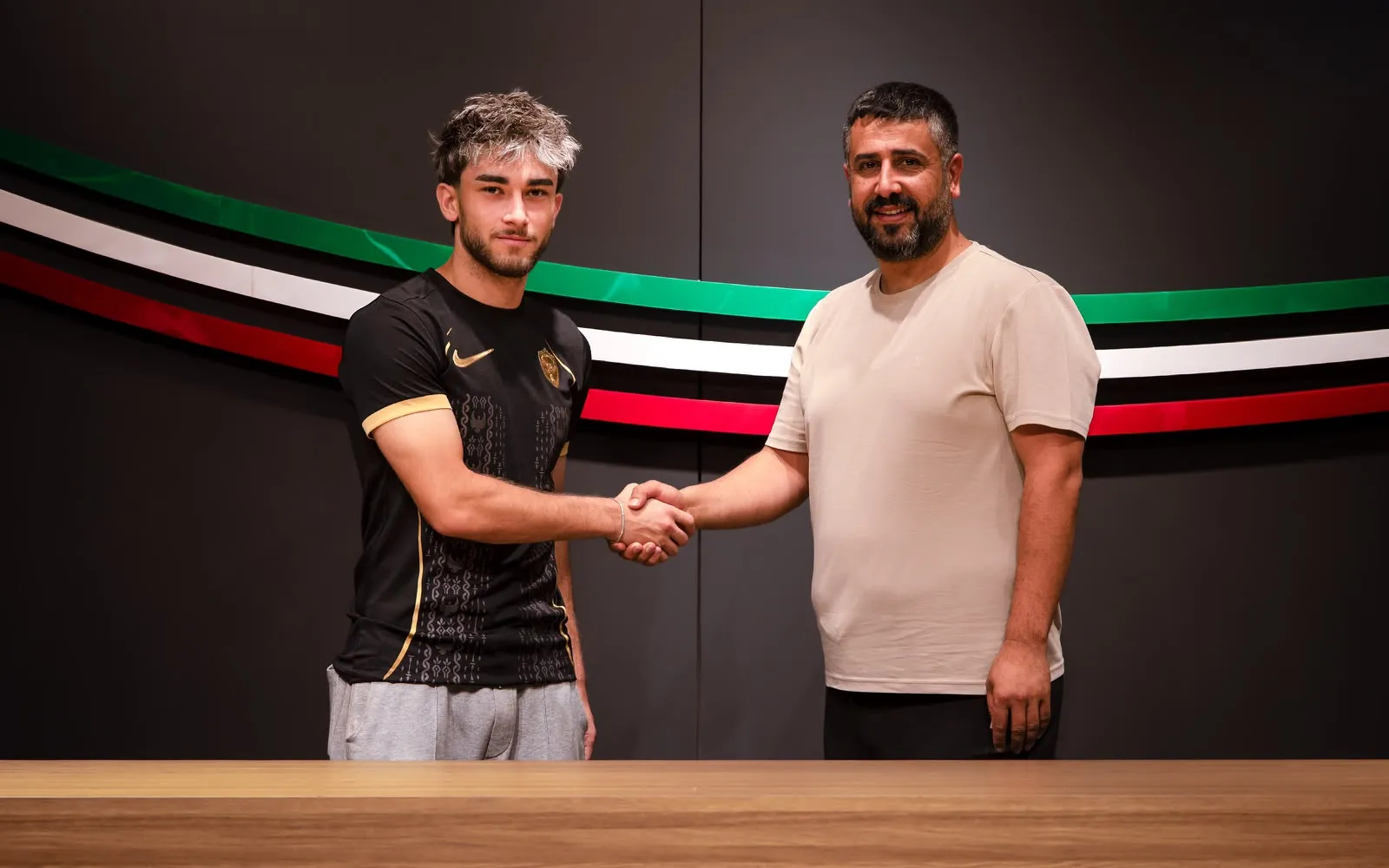 Amedspor Galatasaraylı genç sağ beki iki yıllığına renklerine bağladı