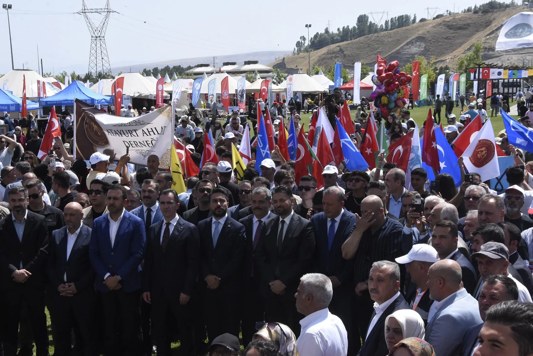 Malazgirt Zaferi'nin 955'inci yılı Ahlat'ta coşkuyla başladı