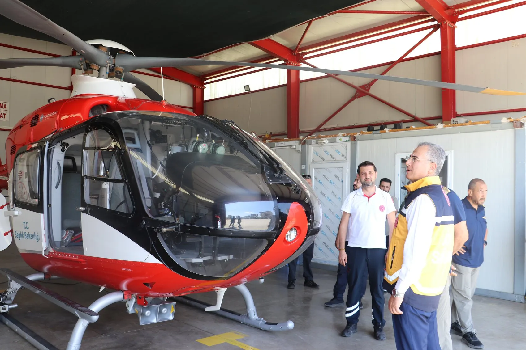 Diyarbakır ambulans helikopteri yılın ilk yedi ayında 128 hayat kurtardı