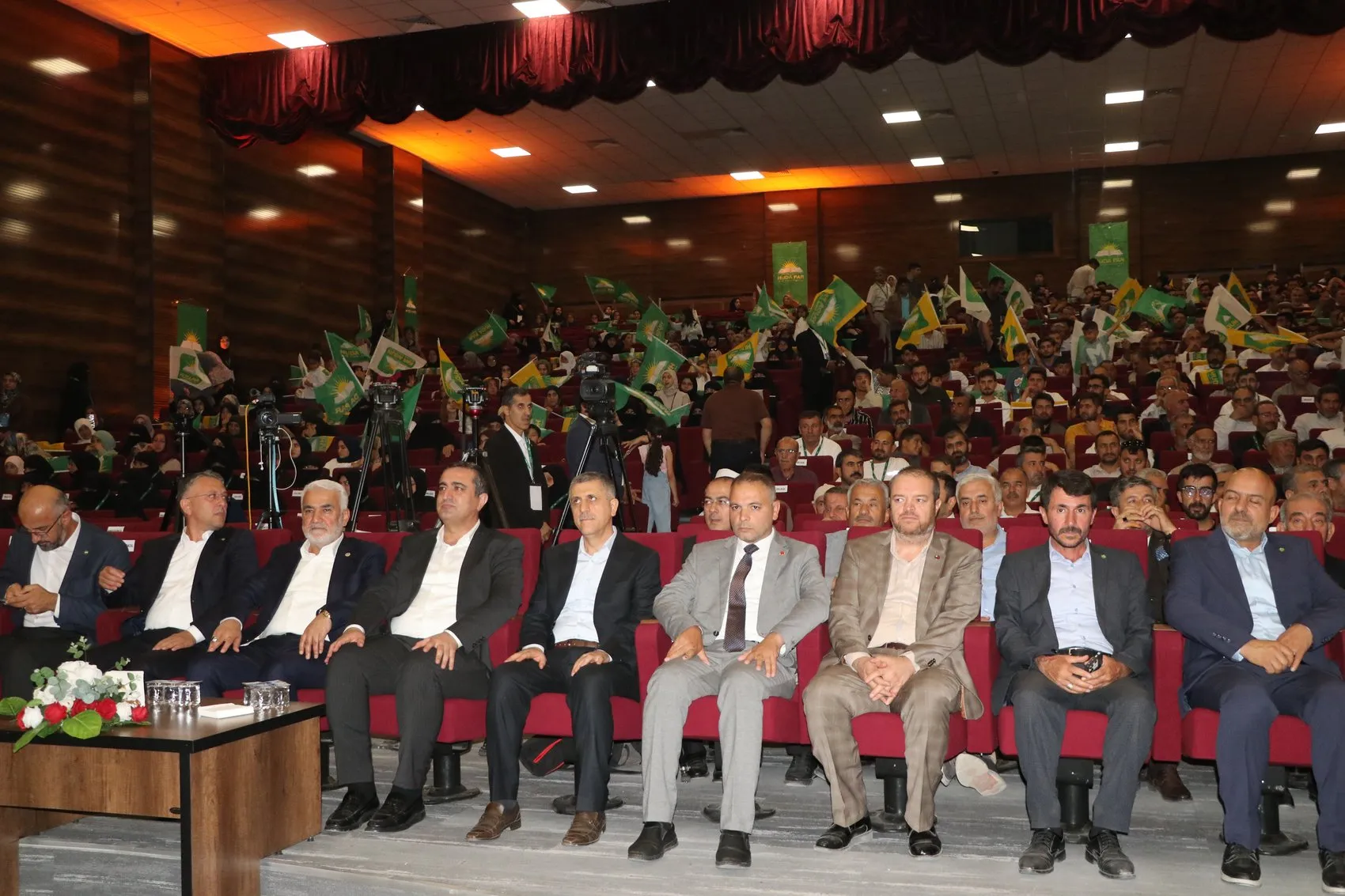 467 oyla kabul edilen kanunla şiddet dönemi kapanıyor
