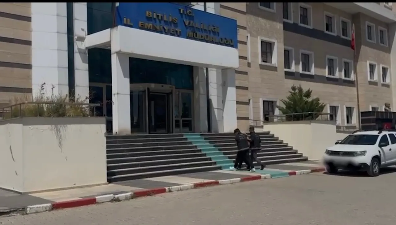 Bitlis'te otel odasındaki şampuan şişelerinden sıvı uyuşturucu çıktı
