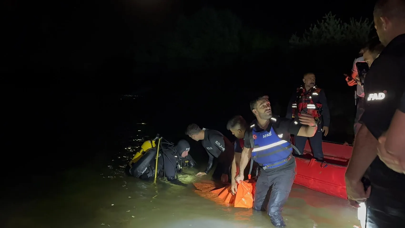 Murat Nehri sularına kapılan 29 yaşındaki Mehmet Hazar hayatını kaybetti