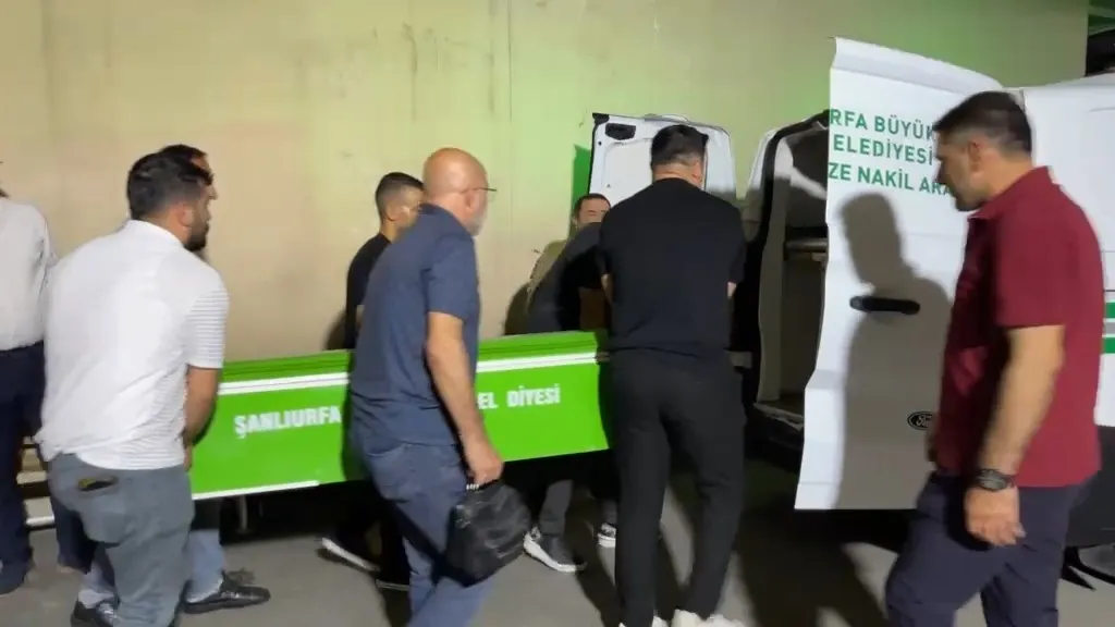Gazeteci Ömer Yılan, şarampole devrilen otomobilde hayatını kaybetti