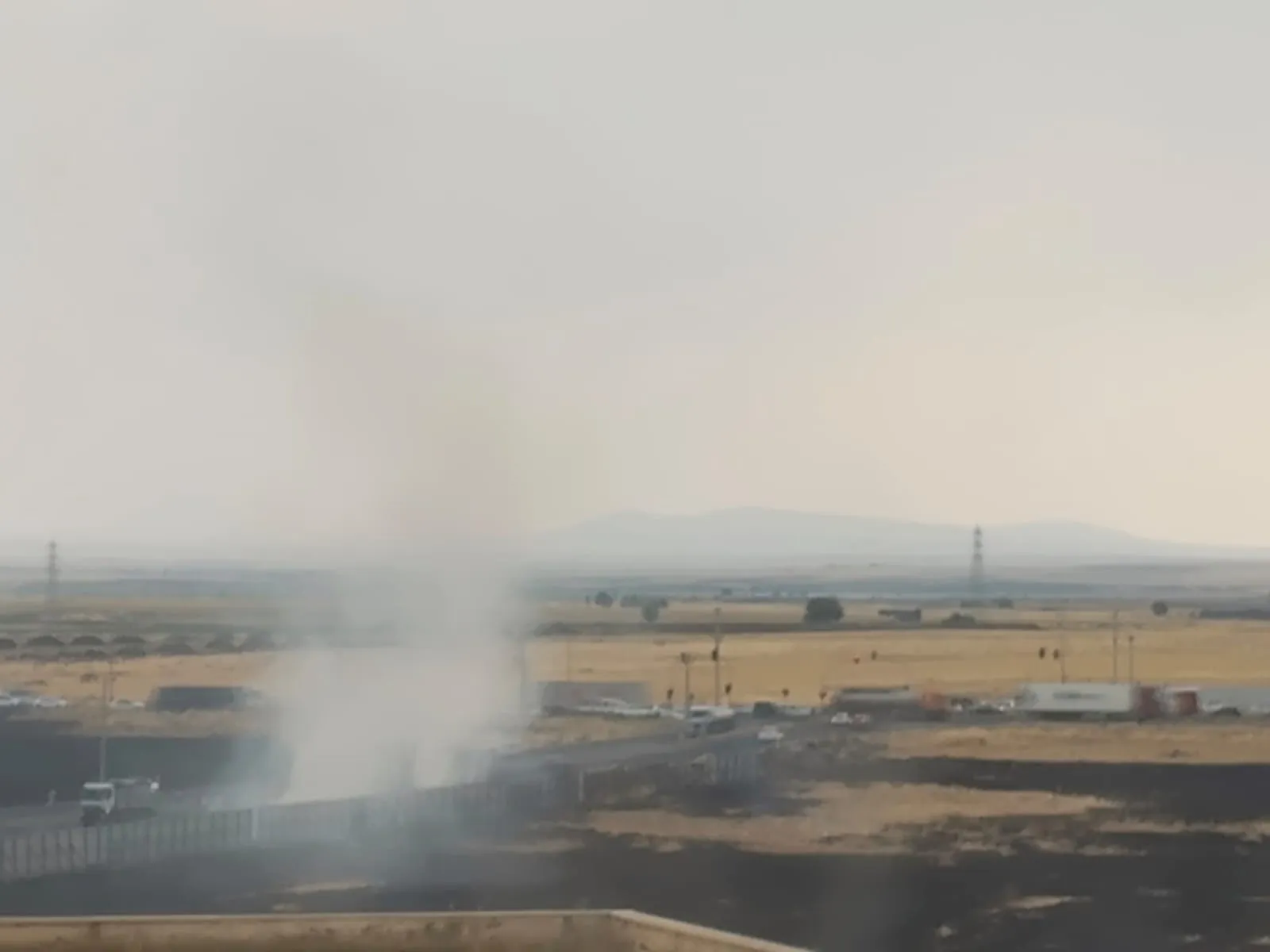 Diyarbakırda hastane çevresindeki anız yangını korkuttu