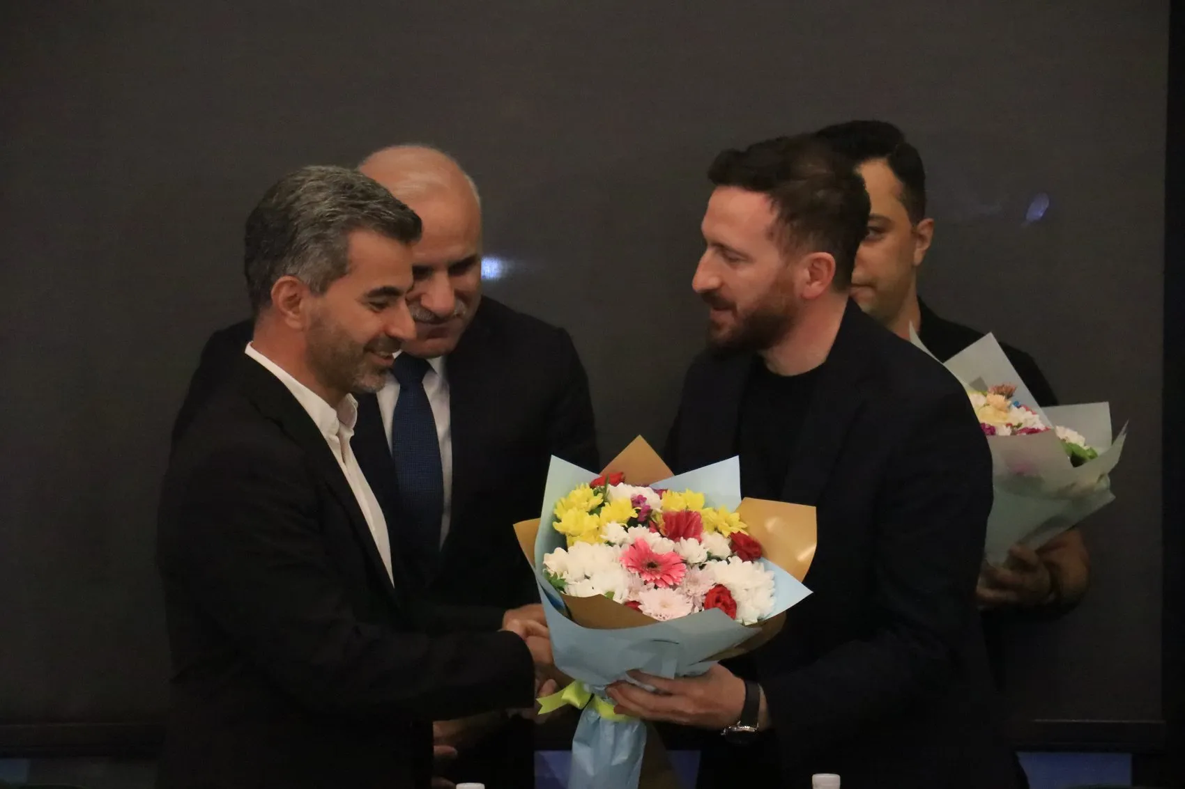 Amedspor ve Erzurumspor yöneticileri maç öncesi dostluk mesajı verdi