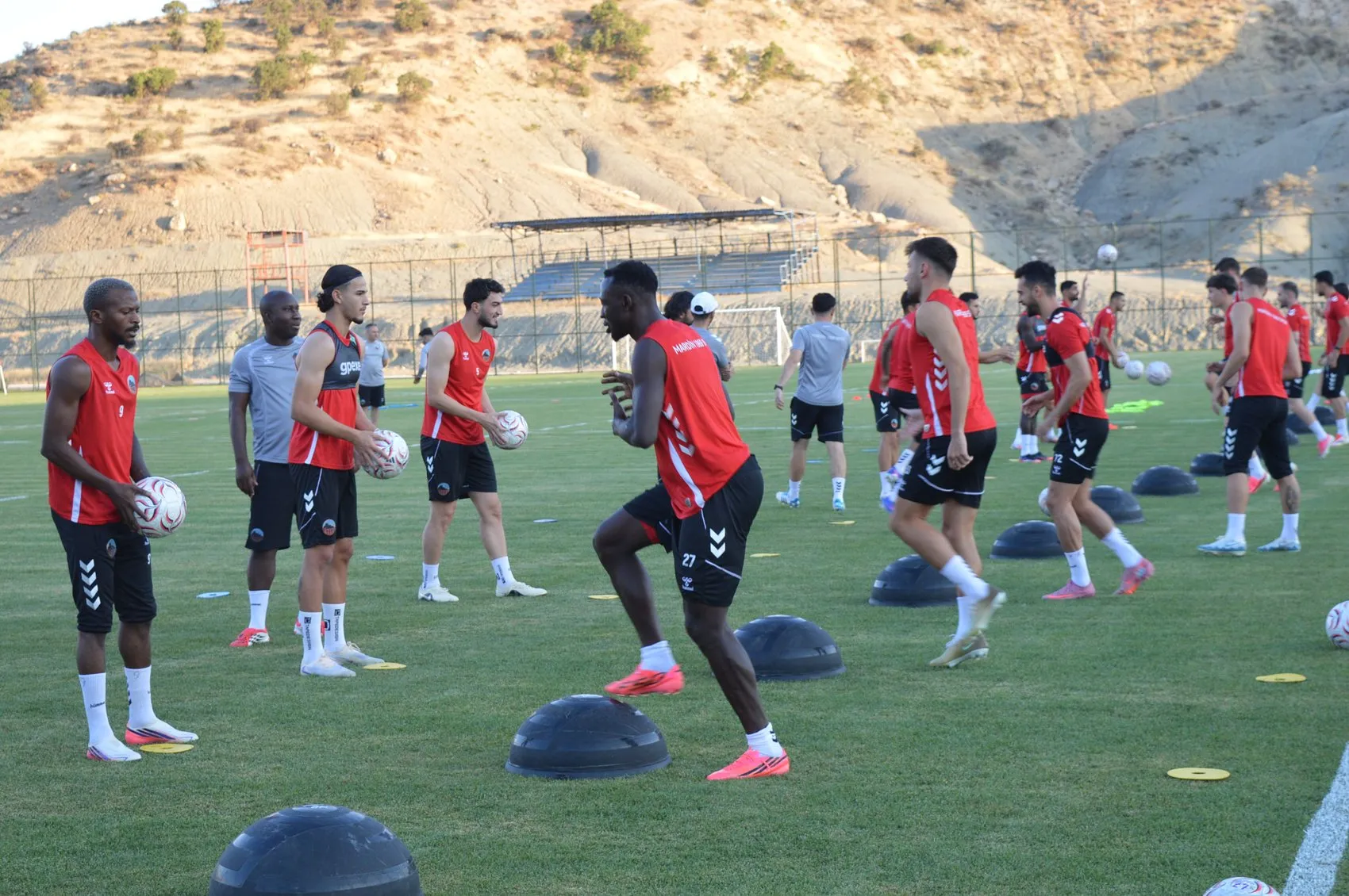 Mardin 1969 Spor, taraftarı önünde Vanspor'u ağırlayacak