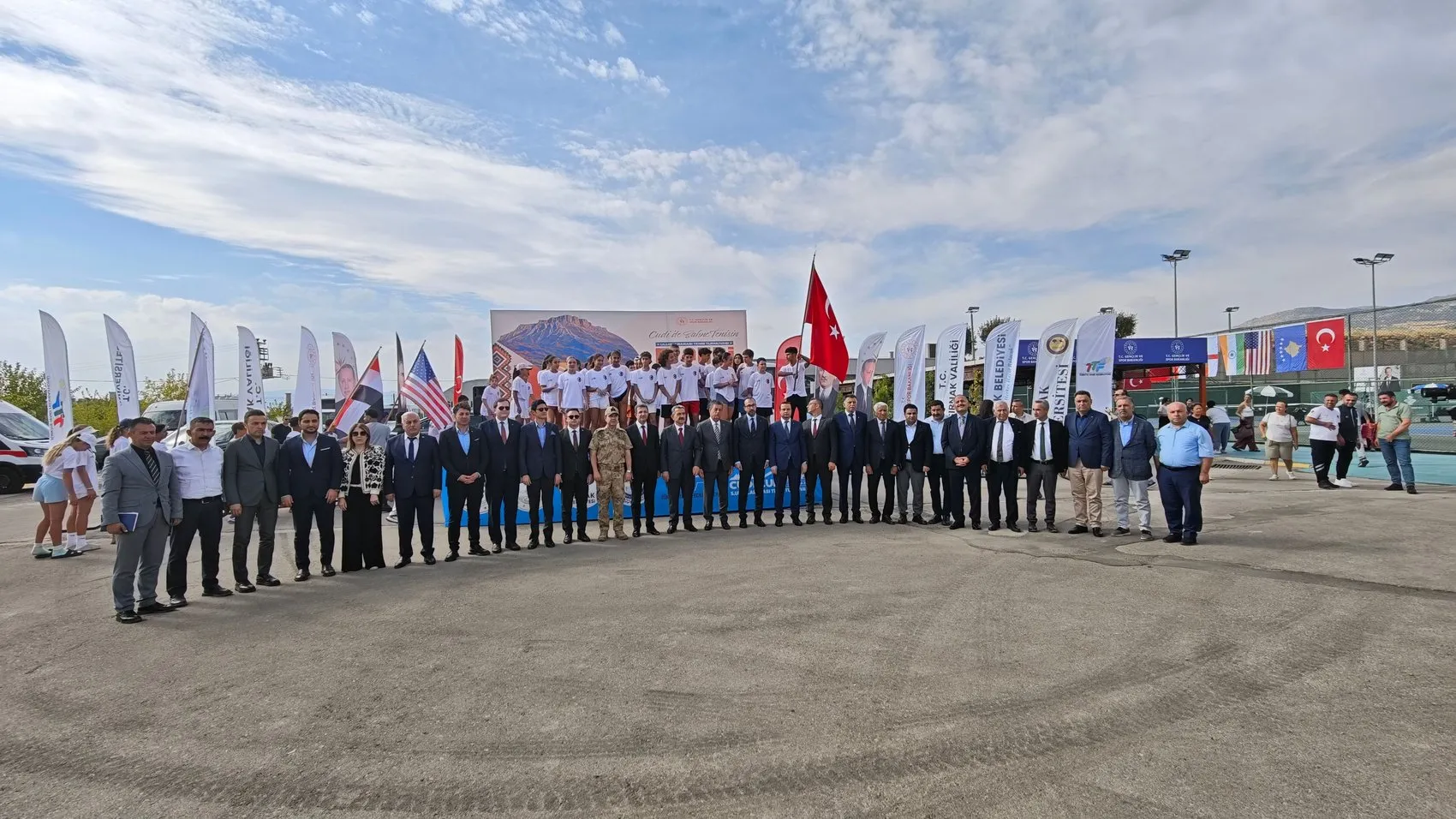 Şırnakta Uluslararası Cudi Cup Tenis Turnuvası heyecanı başladı