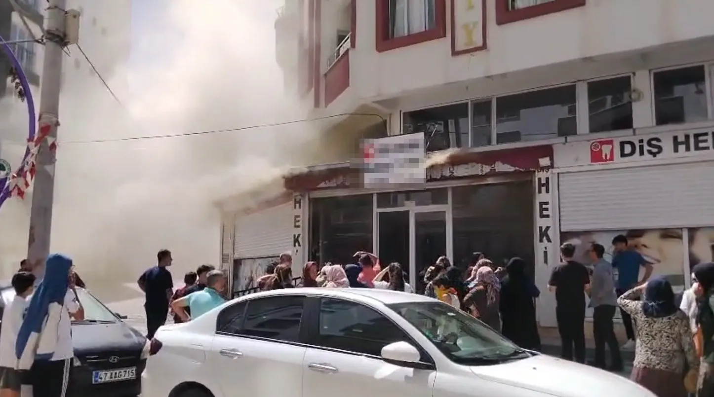 Mazıdağı ilçesinde diş kliniğinde korkutan yangın
