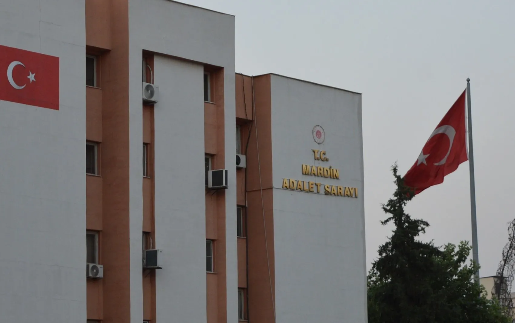 Mardin merkezli yasa dışı bahis operasyonunda 30 kişi tutuklandı