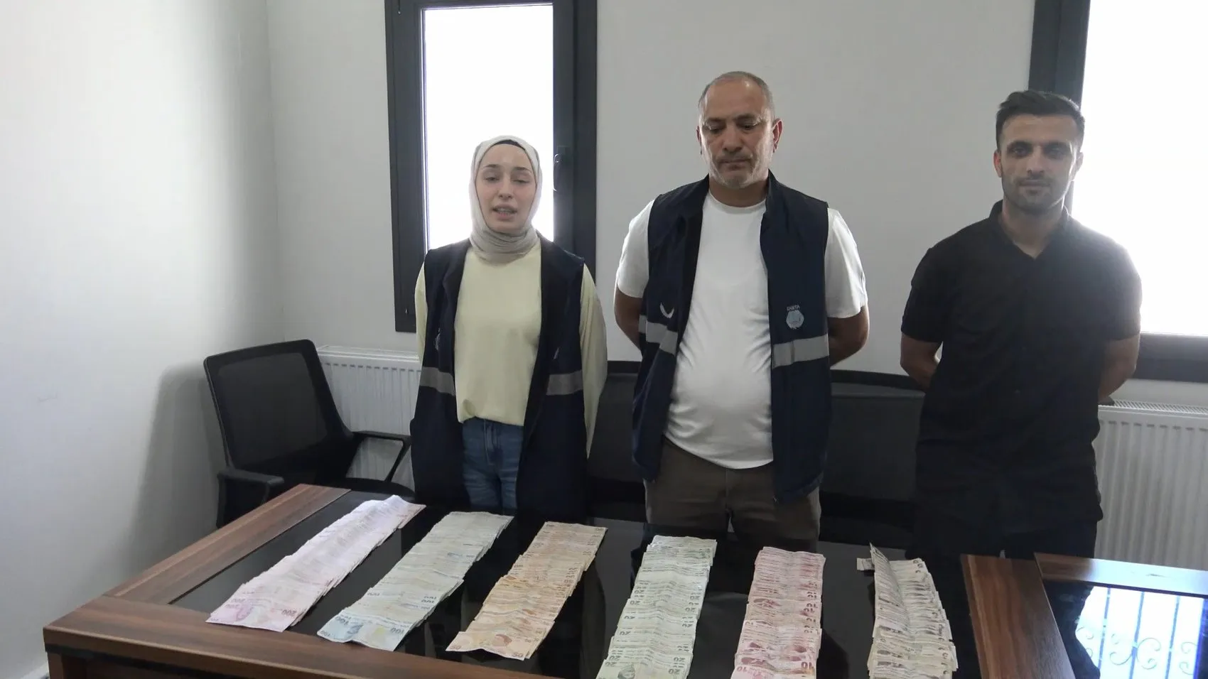 Şanlıurfa'da dilencilik yapan şahsın üzerinden servet çıktı