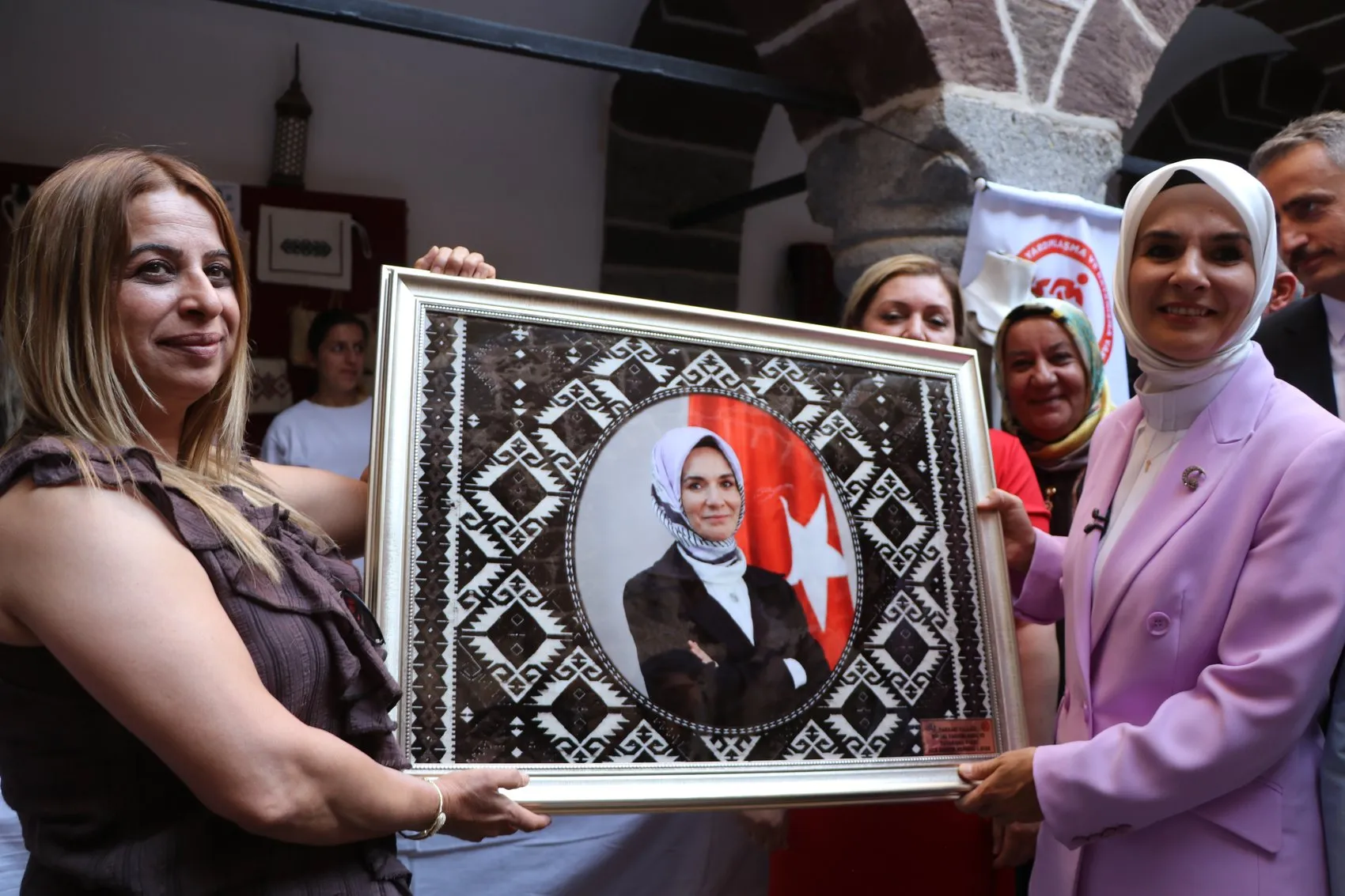 Bakan Göktaş Hakkari'de ailelerin huzuru için yeni hedeflerini açıkladı