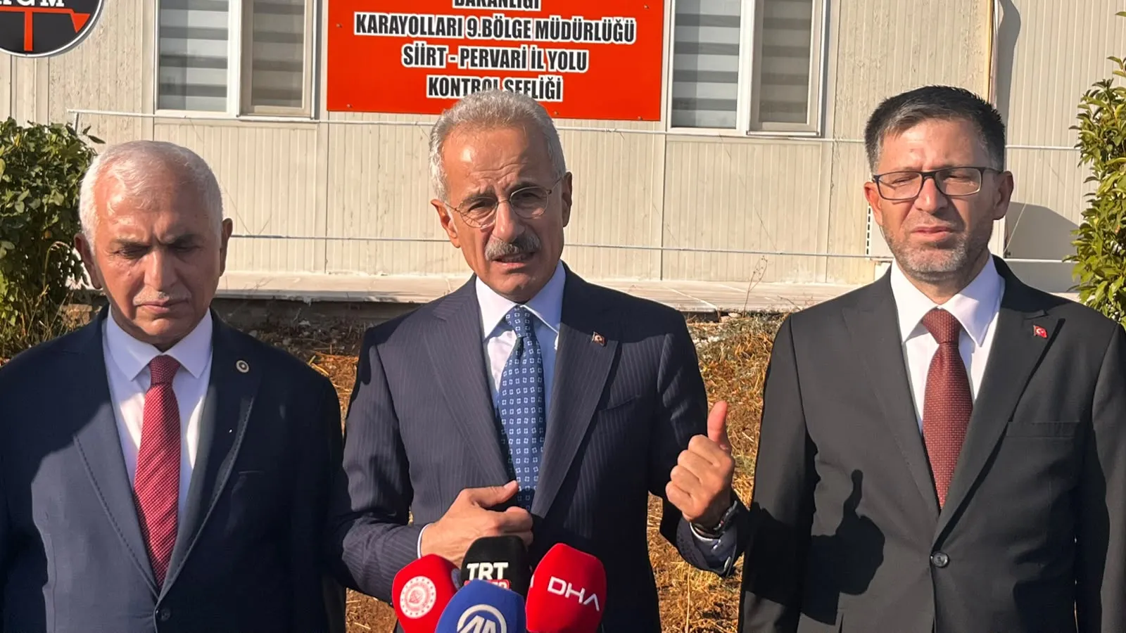 Ulaştırma Bakanı Uraloğlu Siirt'te ulaşım projelerini ve hedefleri açıkladı