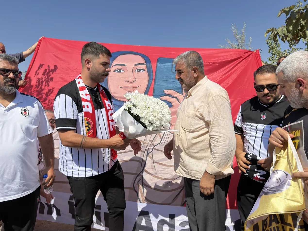 Amed Sportif ve Beşiktaş taraftarları Rojin Kabaiş için bir araya geldi
