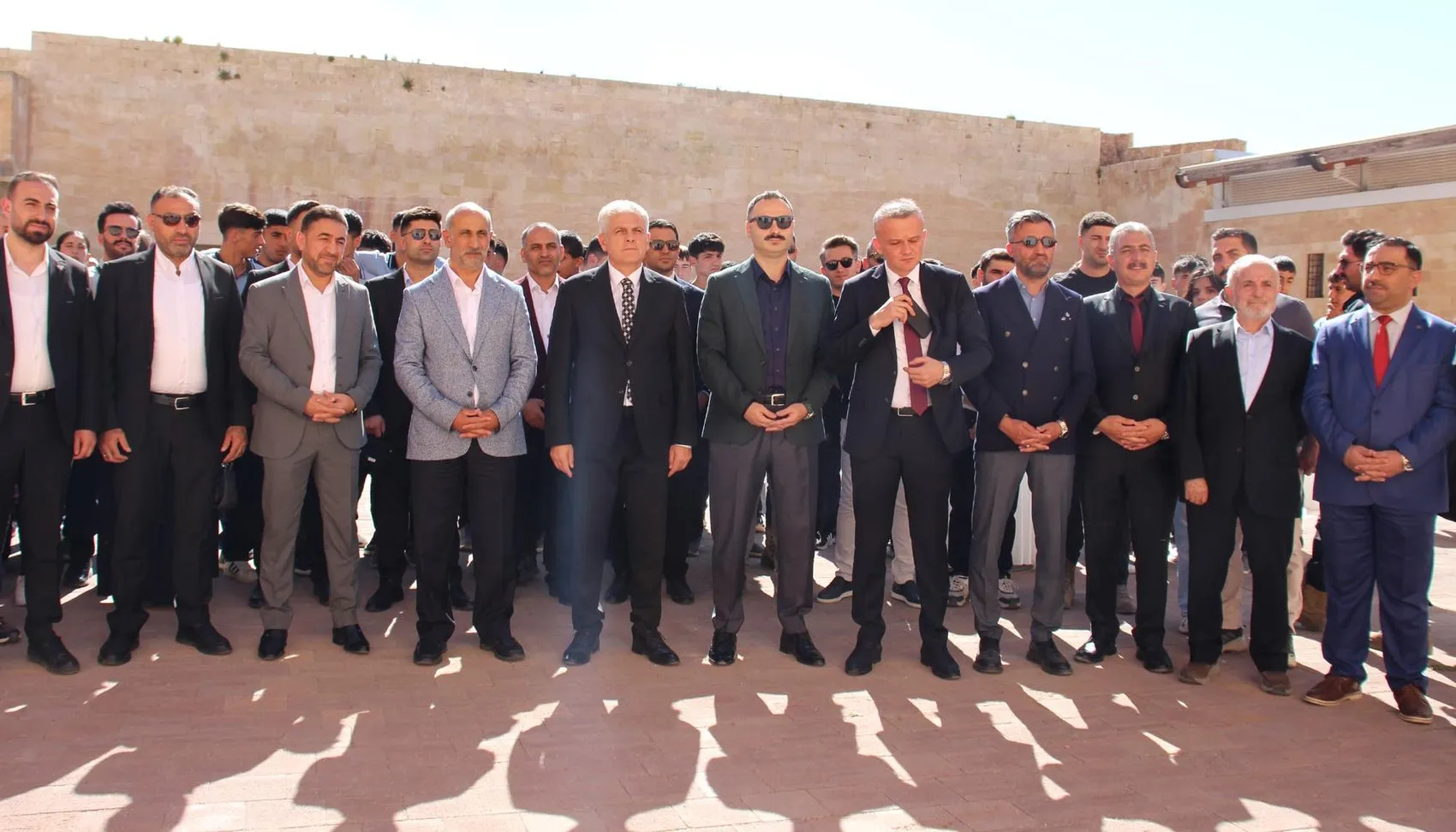 İshak Paşa Sarayı'nda Dualı Sultan Gömlekleri Sergisi Açıldı