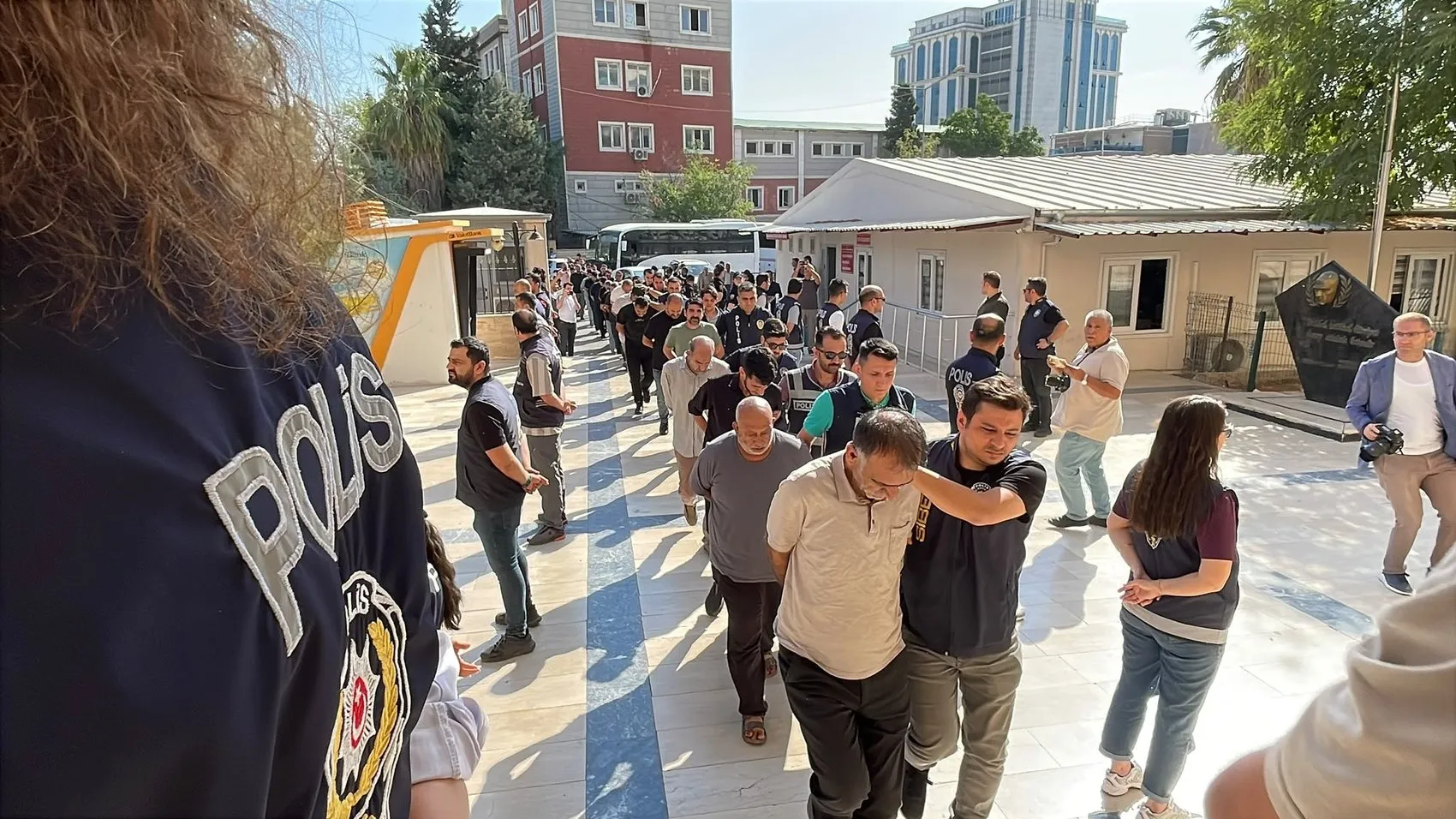 Şanlıurfa merkezli yasa dışı bahis operasyonunda 46 kişi adliyeye sevk edildi