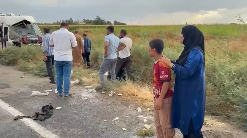 Şanlıurfa'da tarım işçilerini taşıyan minibüs kanala uçtu 19 kişi yaralandı