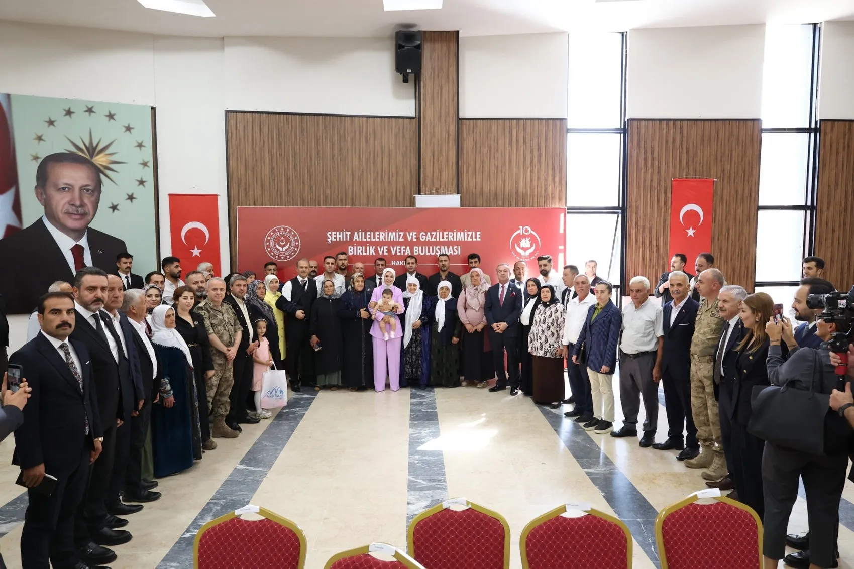 Bakan Göktaş Hakkari'de Terörsüz Türkiye Hedefini Anlattı