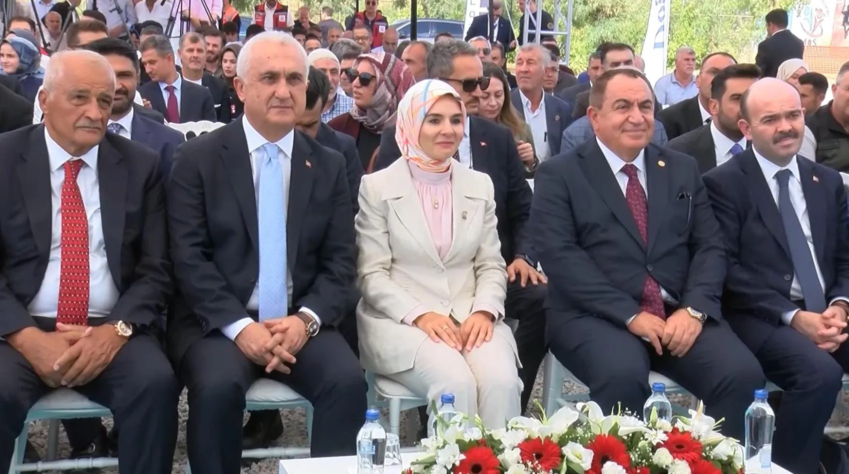 Muş'ta 50 çocuğa yuva olacak Bahattin Demircan Çocuk Evleri Sitesi'nin temeli atıldı