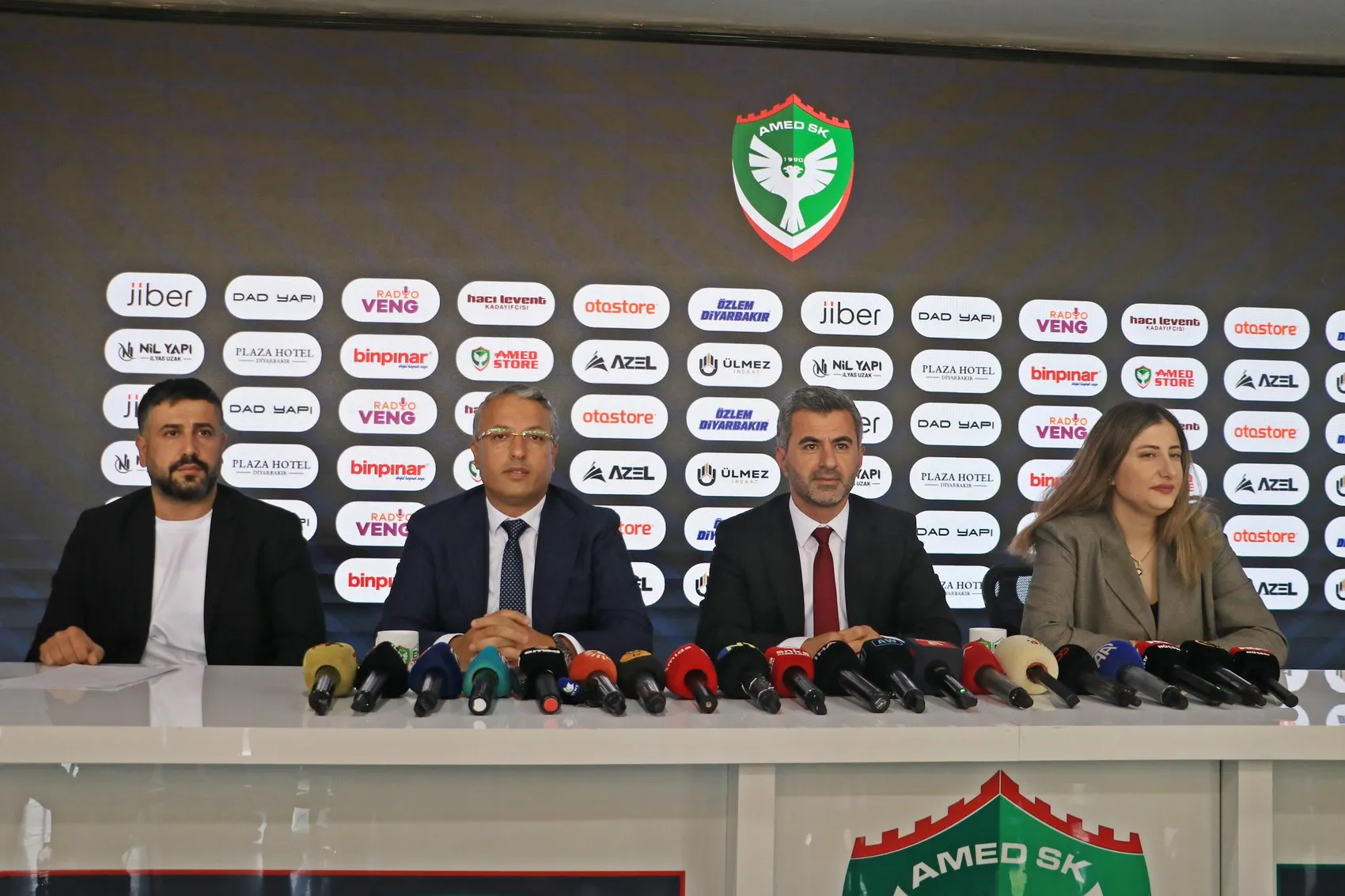 Amedspor Başkanı Nahit Eren kulüp üzerinden yaratılan gündemlere tepki gösterdi