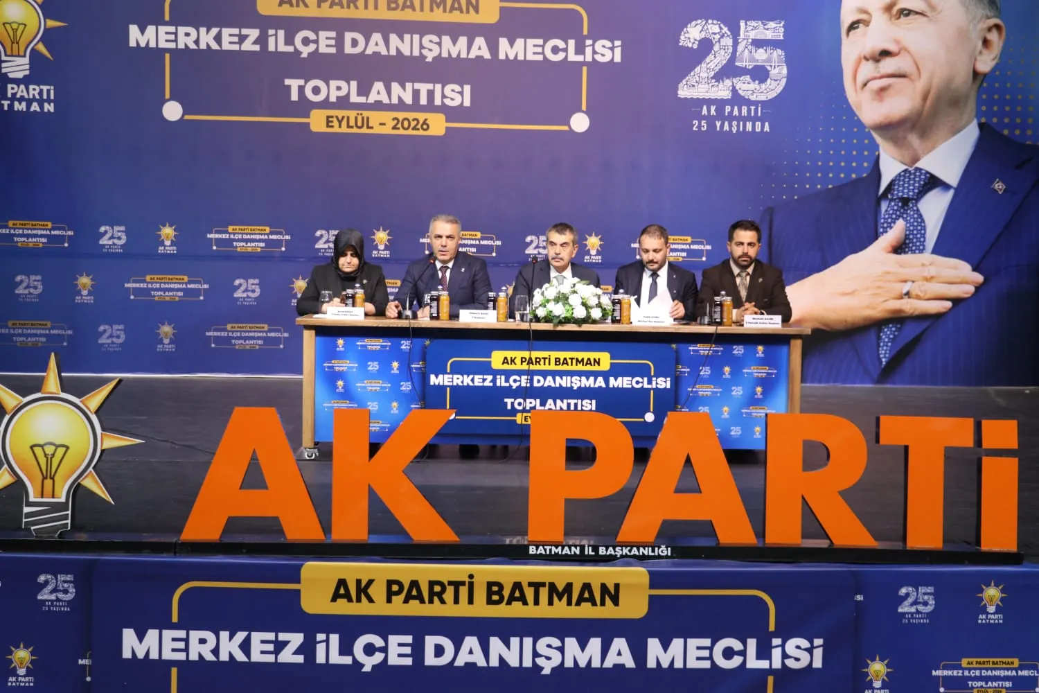 Bakan Tekin'den kardeşlik çağrısı: Süreci sabote edenler kaybedecek