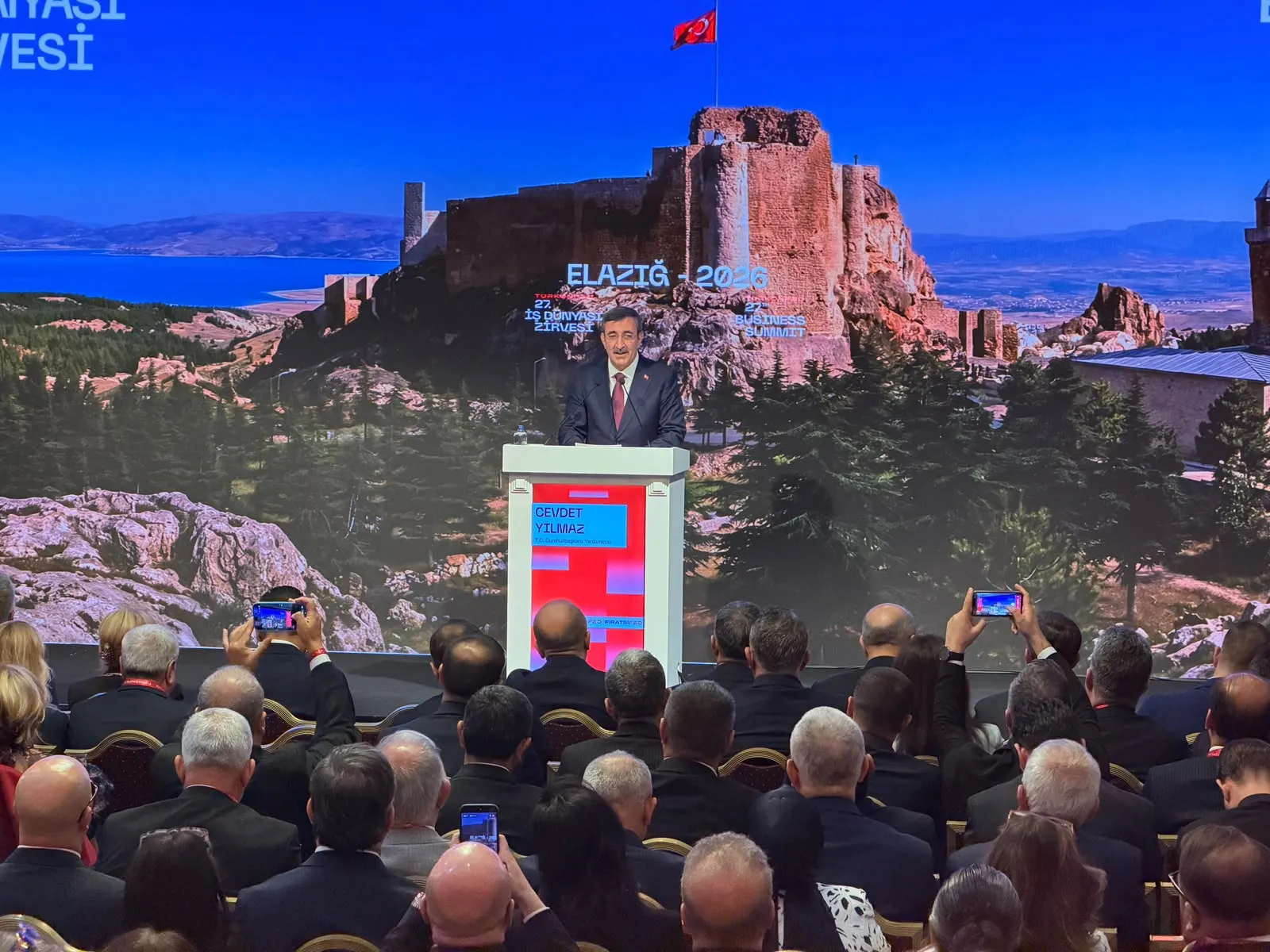 Cevdet Yılmaz: Ekonomimizin 2029 yılında yüzde 5 büyümesini öngörüyoruz