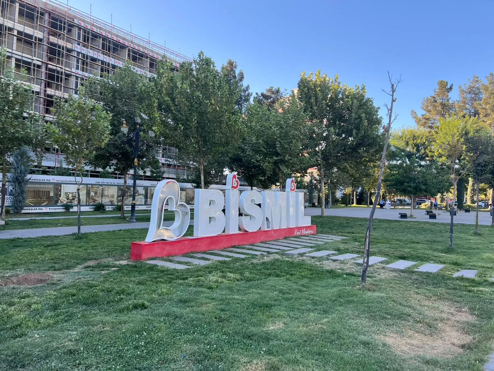 Bismil'de parktaki açık elektrik kablosu dört yaşındaki çocuğu yaraladı