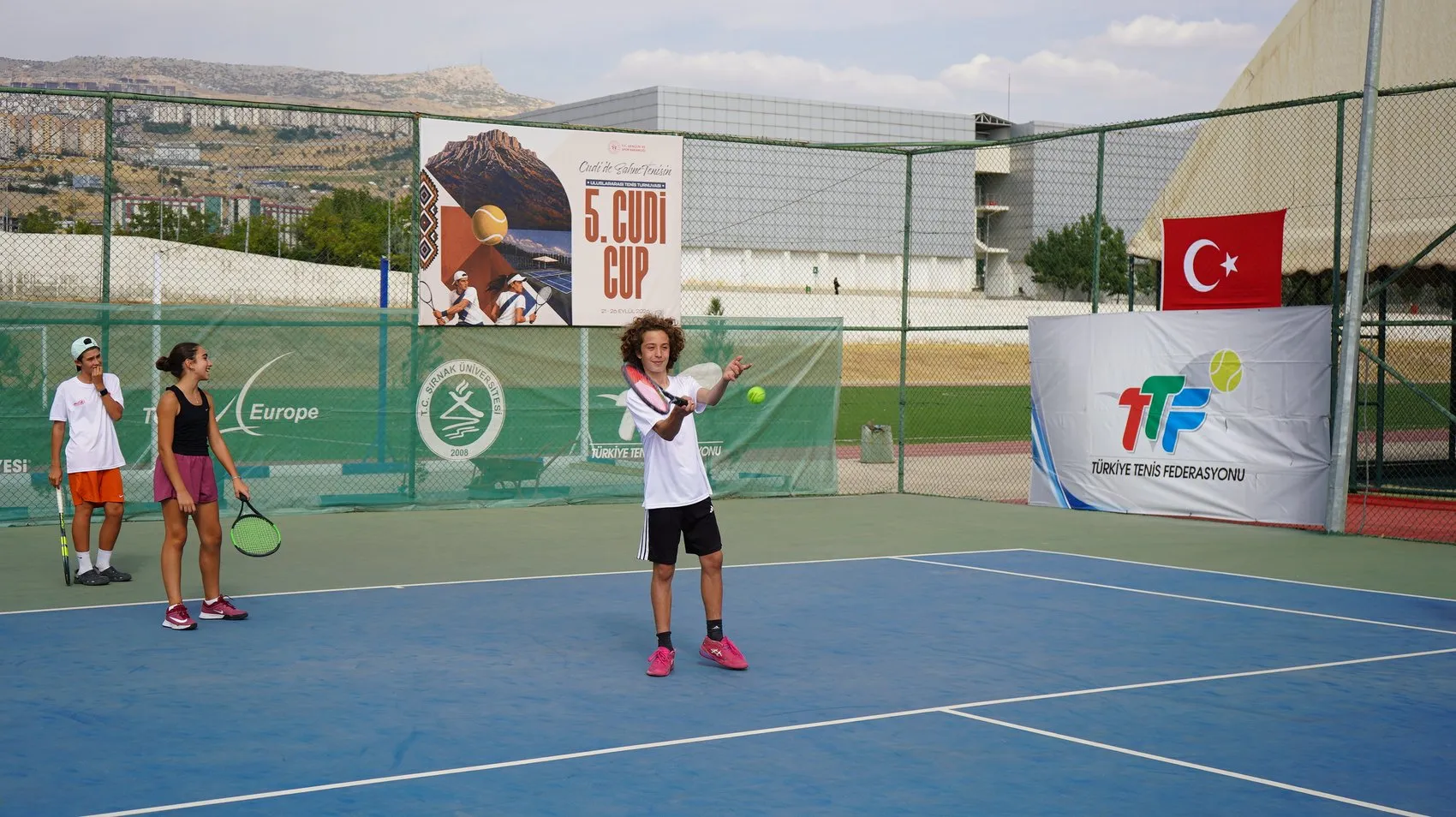 Şırnakta Uluslararası Cudi Cup Tenis Turnuvası heyecanı başladı