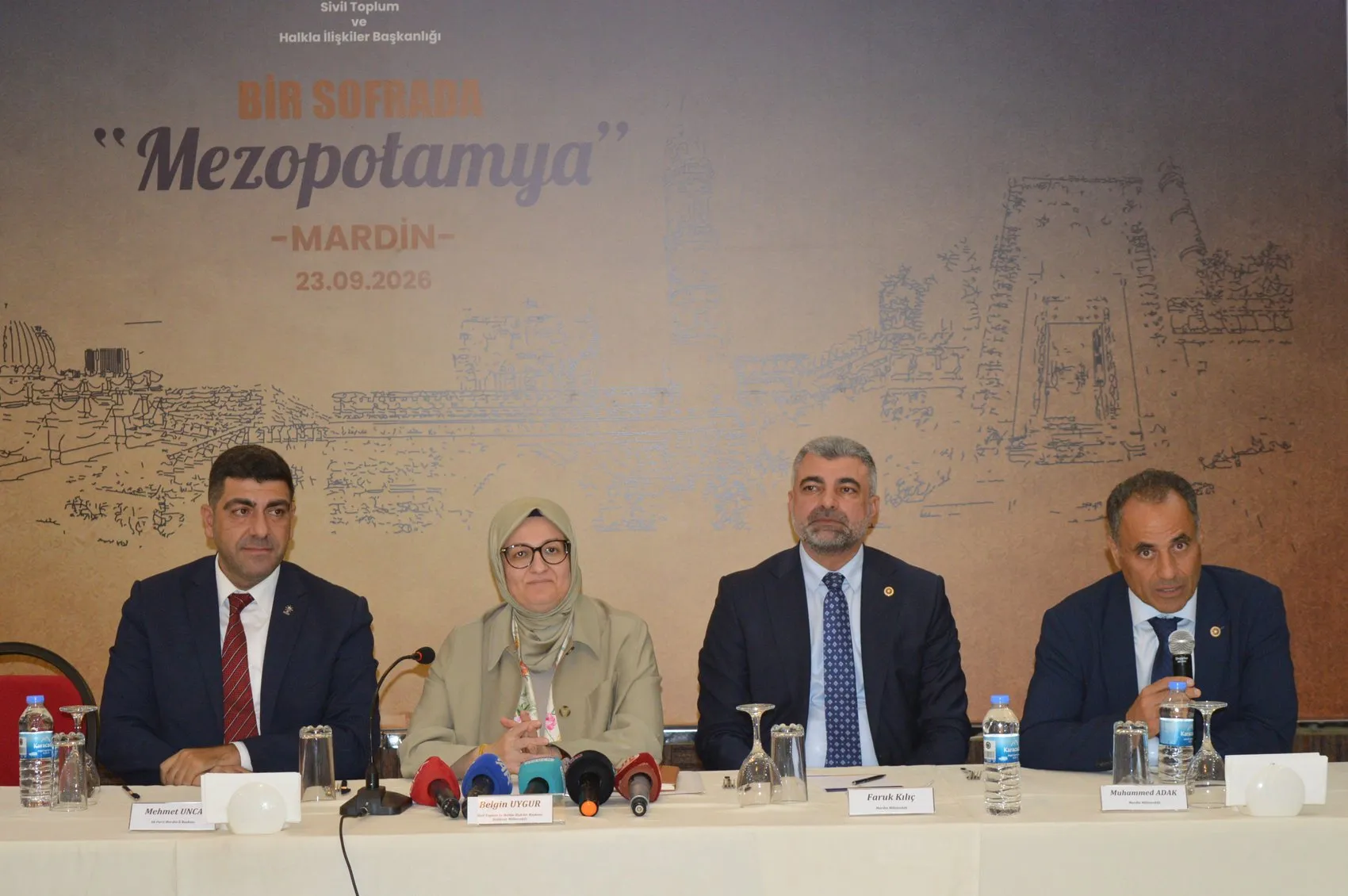 AK Parti Genel Başkan Yardımcısı Uygur Mardin'de yeni dönemi anlattı