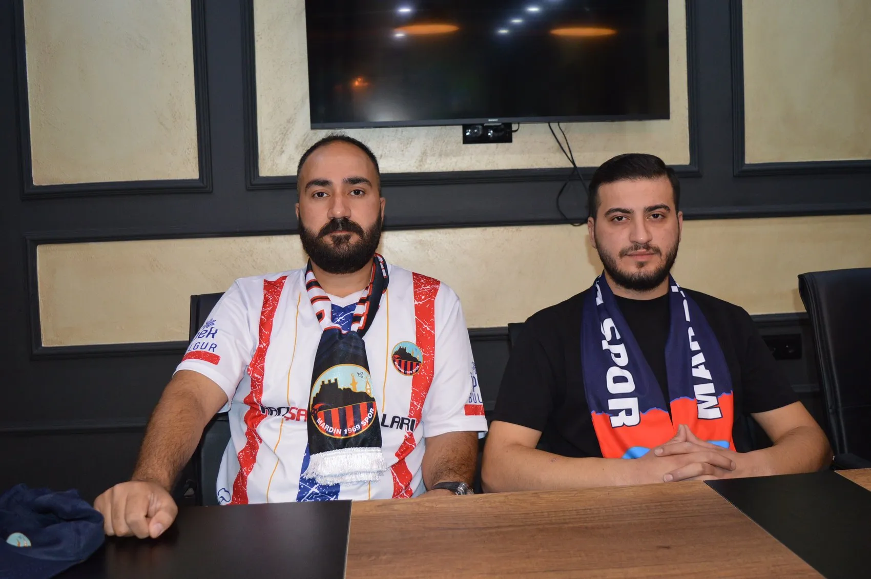 Mardin'de stadyum koltuklarını kıran taraftarlar hakkında suç duyurusu yapıldı