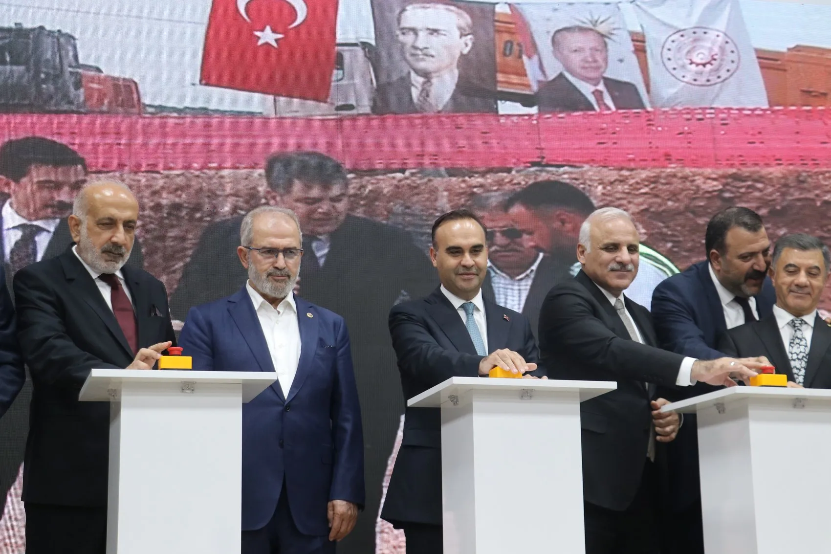 Bakan Kacır Diyarbakır için 20 yeni yatırım projesini başlattı