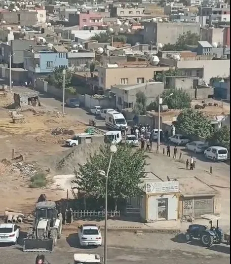 Kızıltepe'de sokak ortasında silahlı saldırı sonucu bir kişi ağır yaralandı