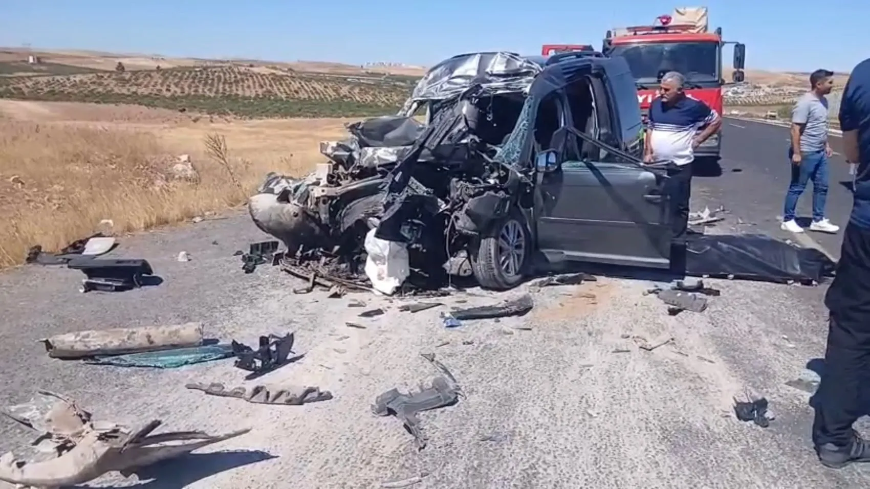 Şanlıurfa'da taziye dönüşü acı kaza: 4 kişi hayatını kaybetti