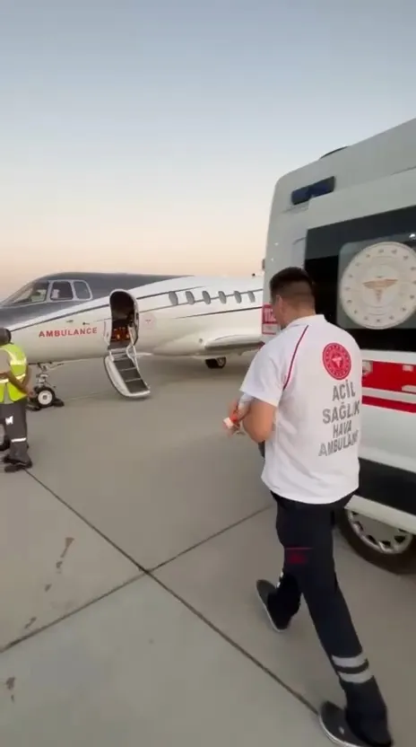 Siirt'te kalp rahatsızlığı bulunan 8 günlük bebek ambulans uçakla Ankara'ya gönderildi