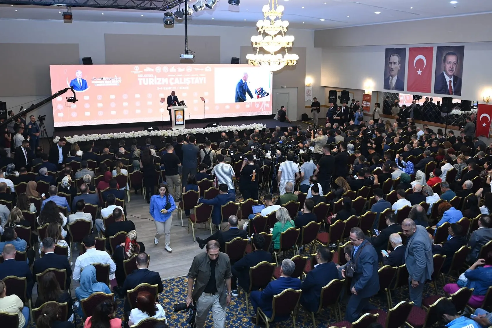 Bakan Ersoy Elazığ'da turizmi tüm yıla yayma hedefini açıkladı