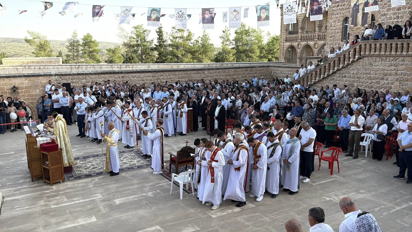Kıbrıs gazisi Süryani papaz Habib Önder vatan savunmasını anlattı