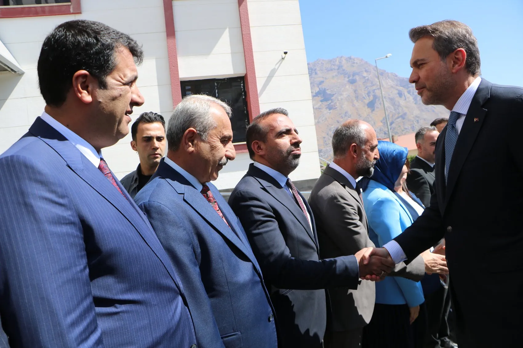 Bakan Bayraktar Hakkari'nin madencilikle yeni bir döneme gireceğini açıkladı
