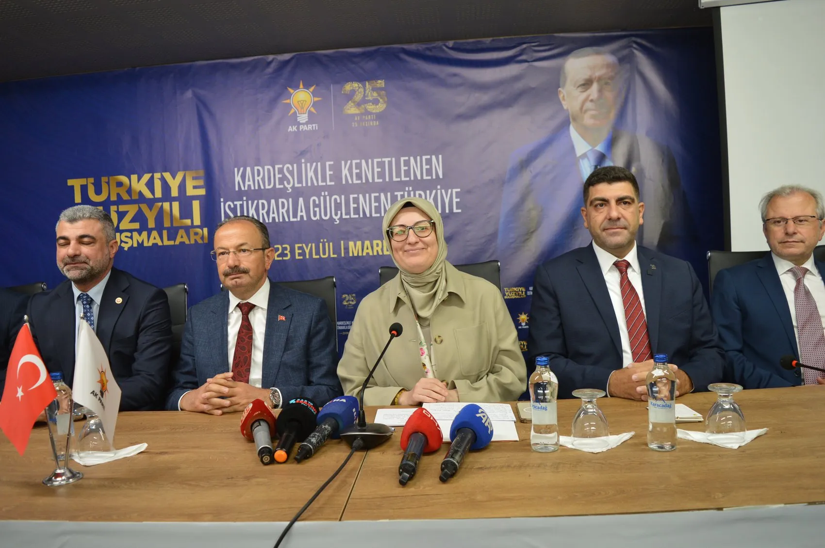 AK Parti Genel Başkan Yardımcısı Uygur Mardin'de yeni dönemi işaret etti
