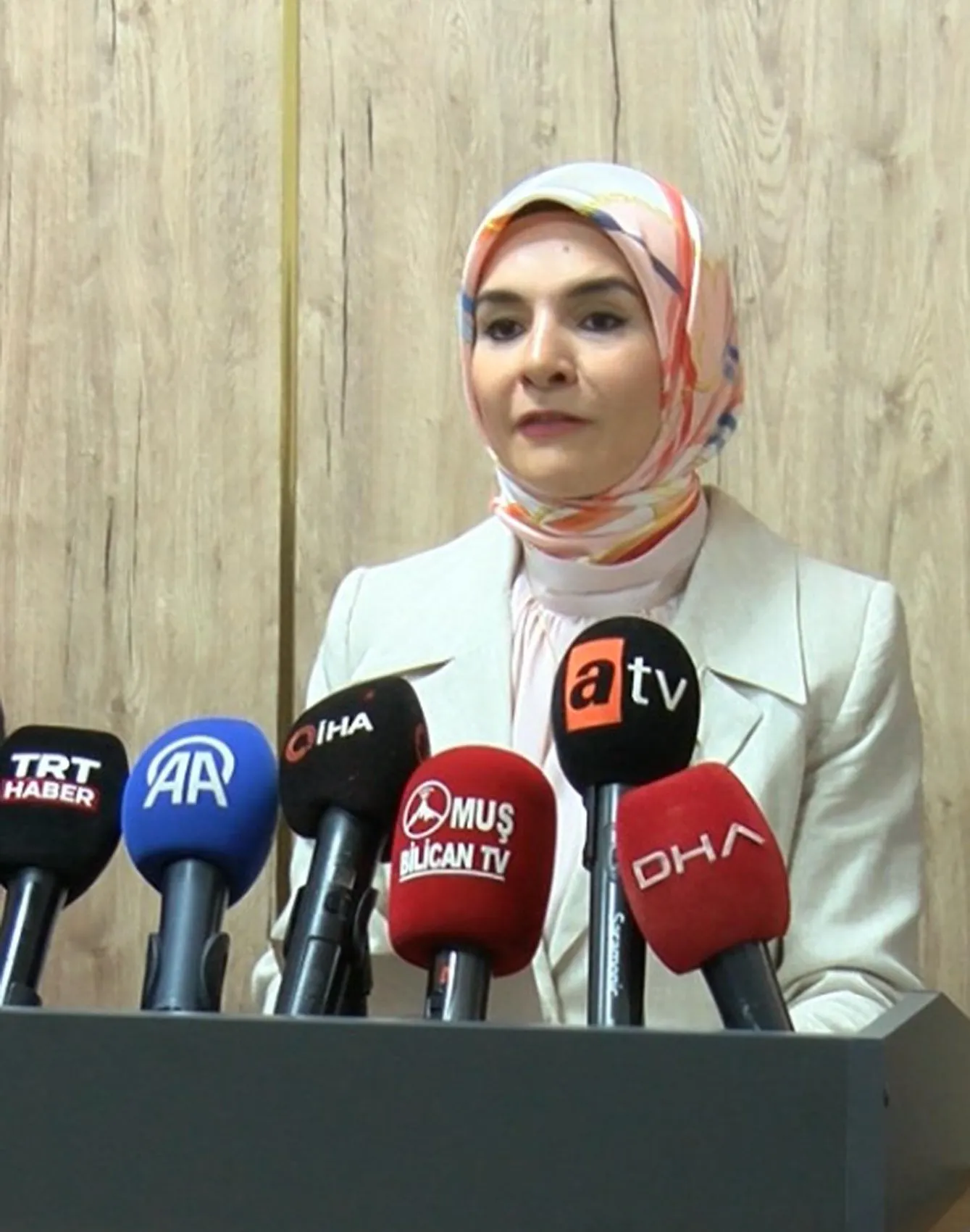 Bakan Göktaş Muş'ta: Terörsüz Türkiye'de yatırımlar büyüyecek