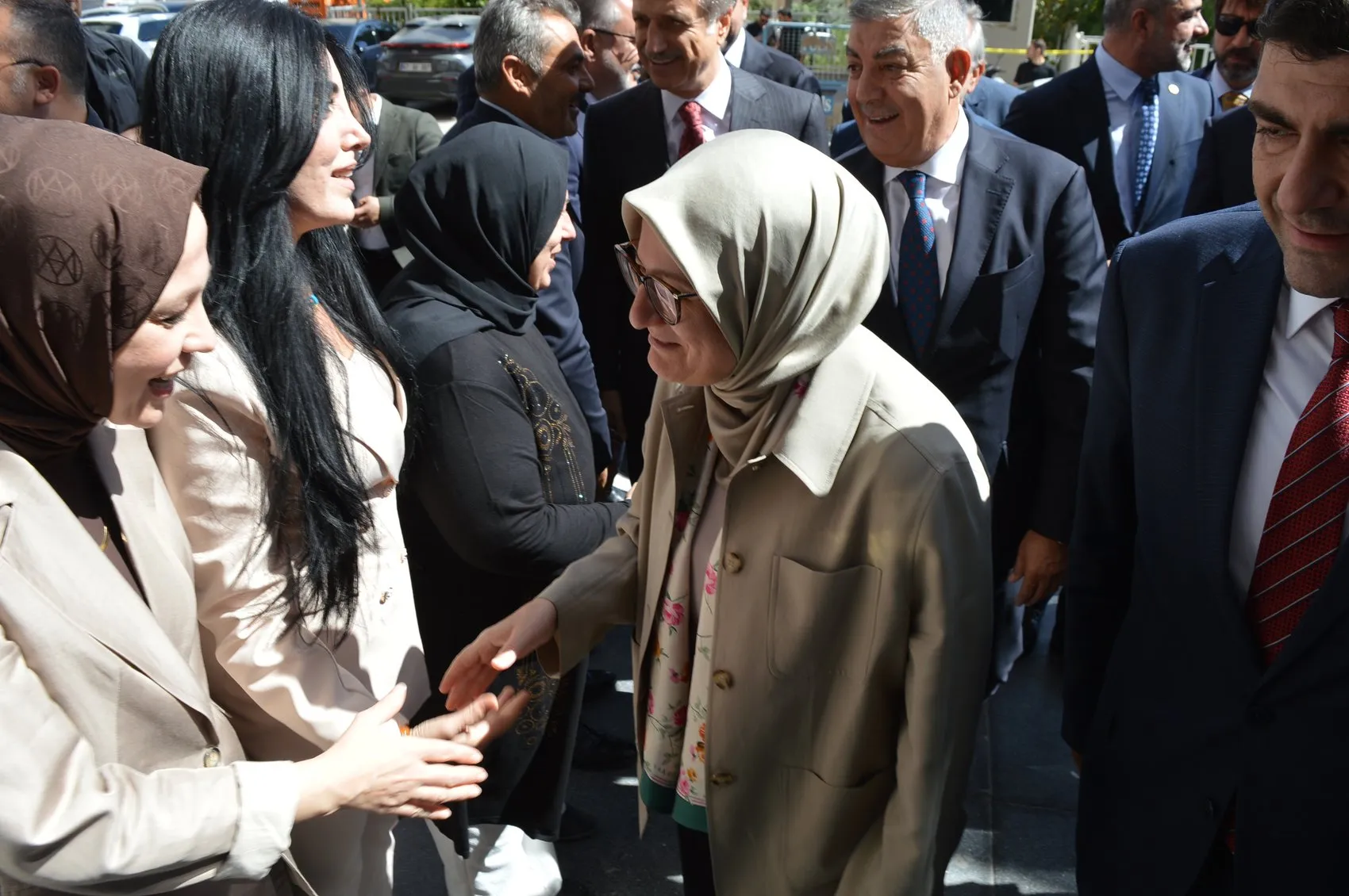 AK Parti Genel Başkan Yardımcısı Uygur Mardin'de yeni dönemi işaret etti